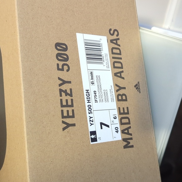 Yeezy 500 High Boot/Sneakers - Picture 2 of 3